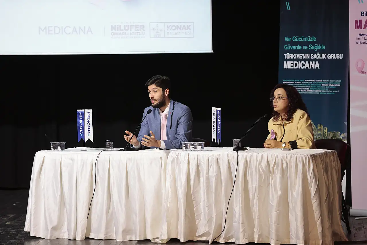 Konak'ta meme kanseri farkındalık ayı etkinlikleri büyük ilgi gördü