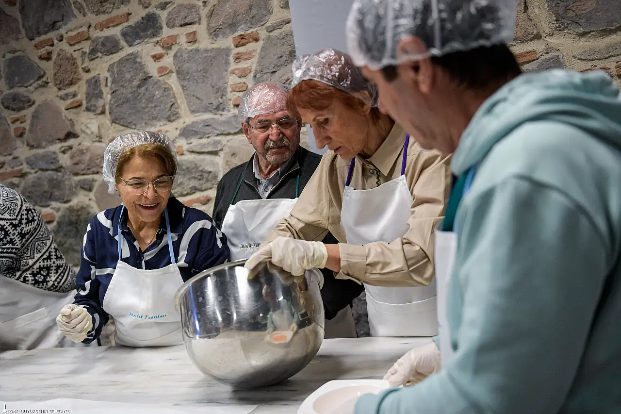 60 Yaş üstüne mutfak atölyesi