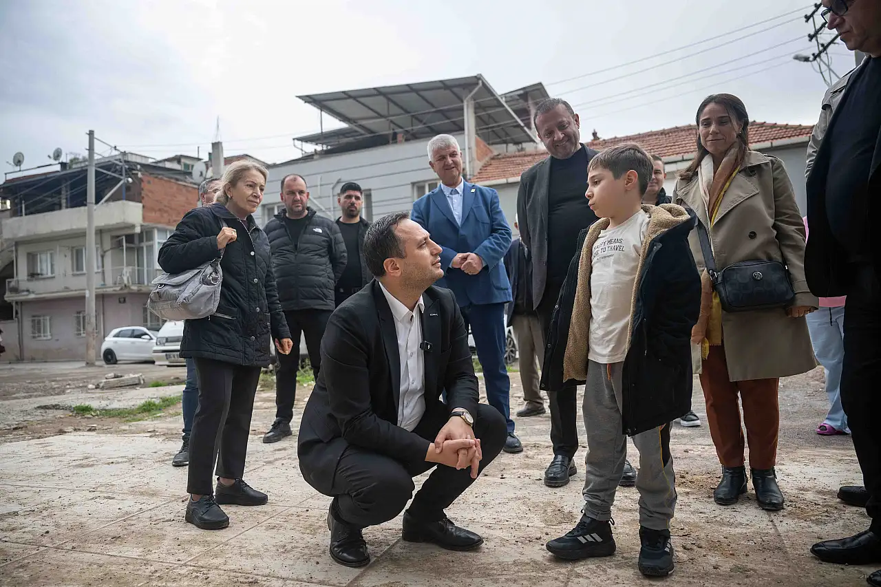 Esnaf ve vatandaşlarla birebir görüşme