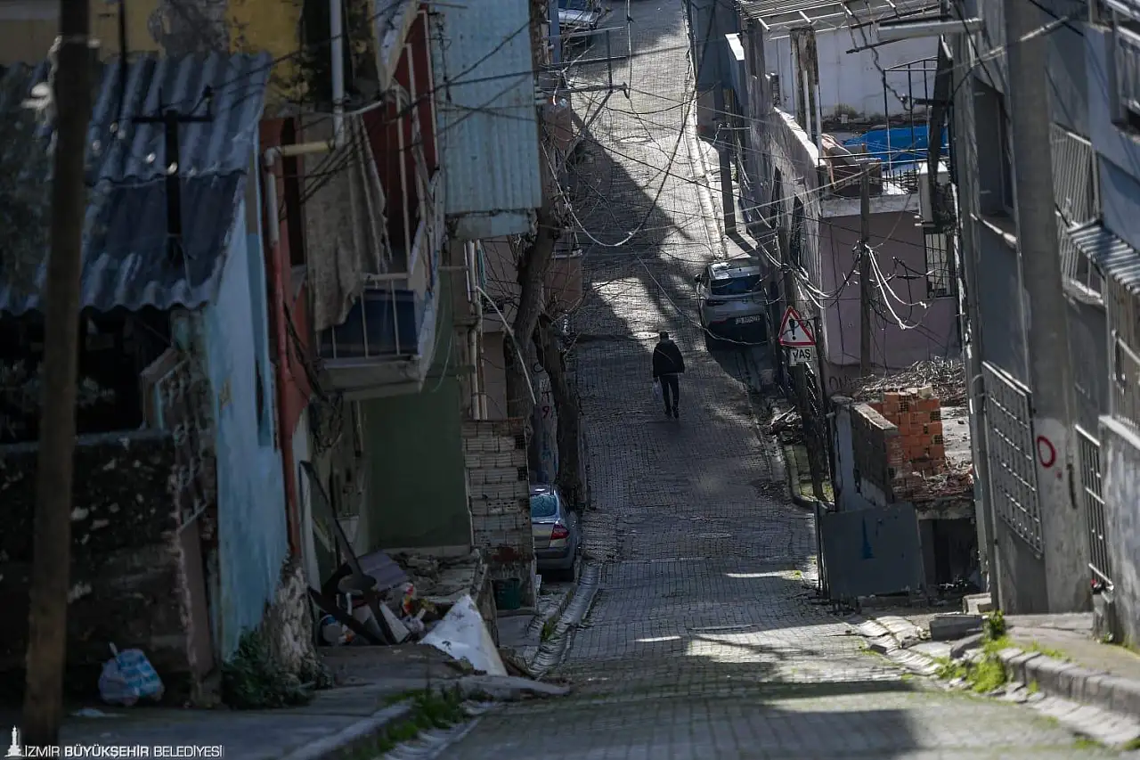 Buca Onat Tüneli'nde uzlaşma esaslı tahliye modeli uygulanıyor