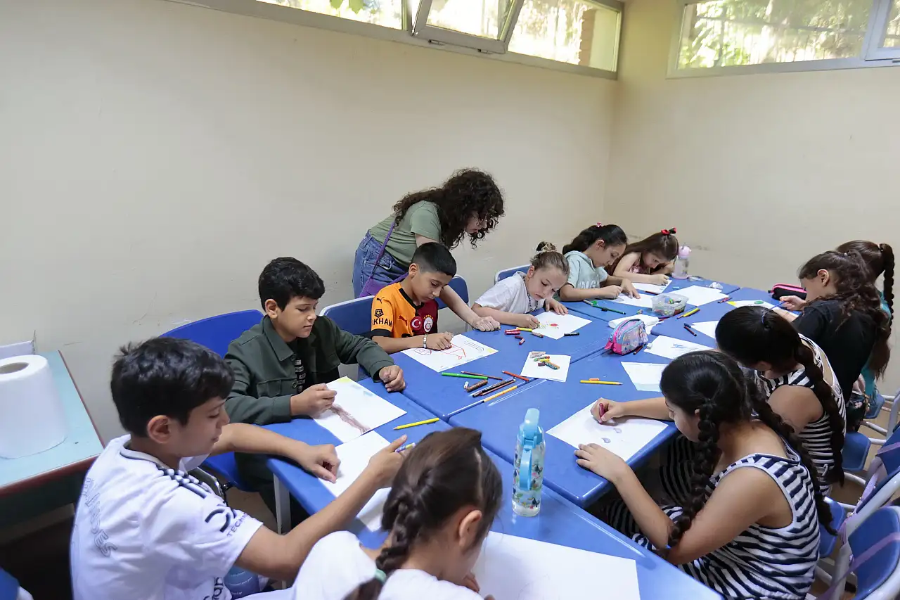Başkan Mutlu çocuklarla buluştu: yaz tatilinde de yanlarındayız