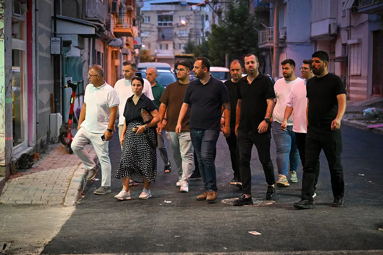 Çamdibi'nde 280 sokak yenileniyor