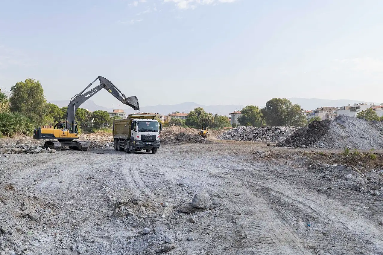 Karşıyaka'dan stadyum açıklaması: 'Siyasi çekişmenin tarafı değiliz'