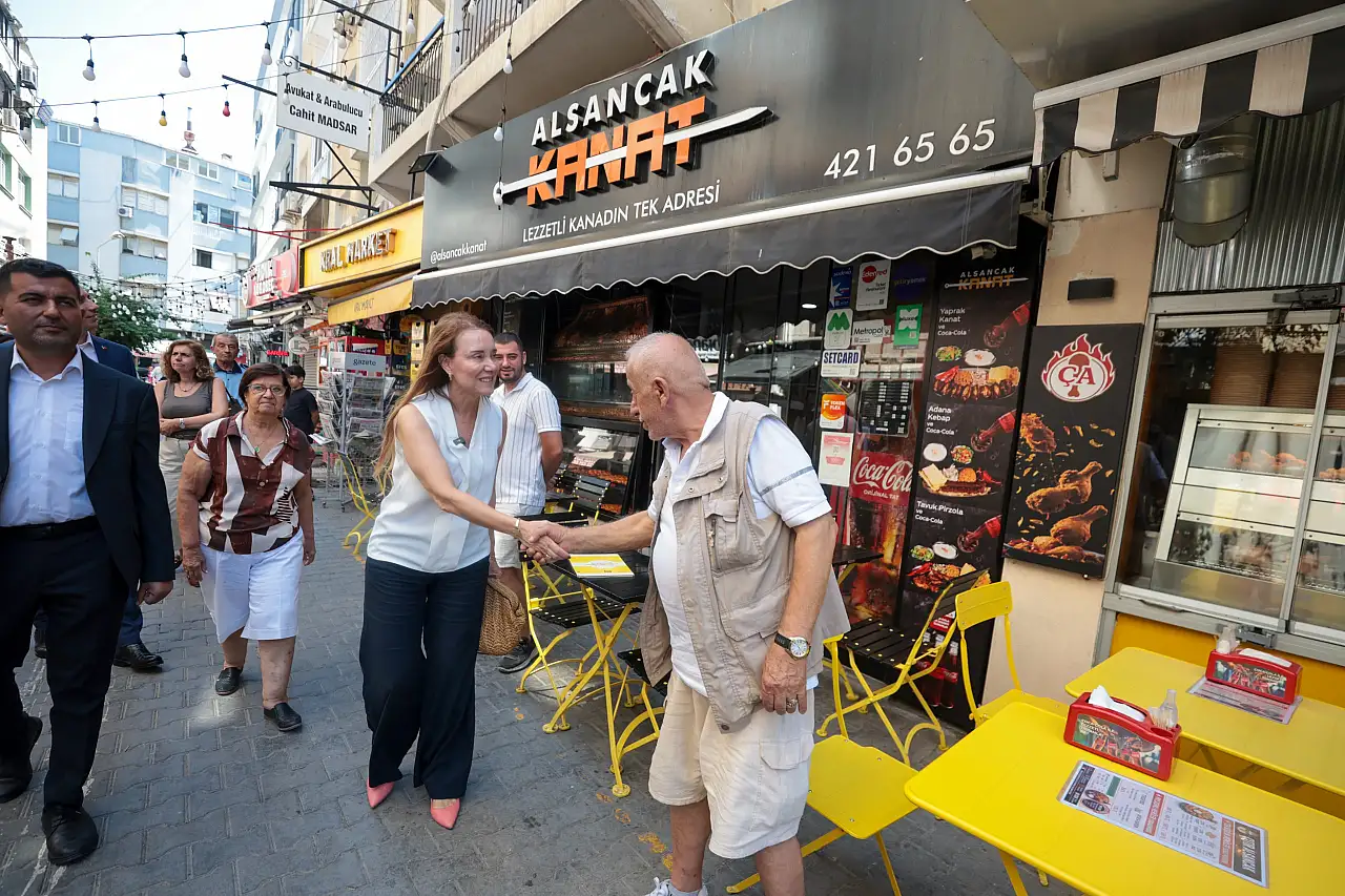 İzmir'in gözde bölgesinde büyük değişim: İki sokak yenileniyor