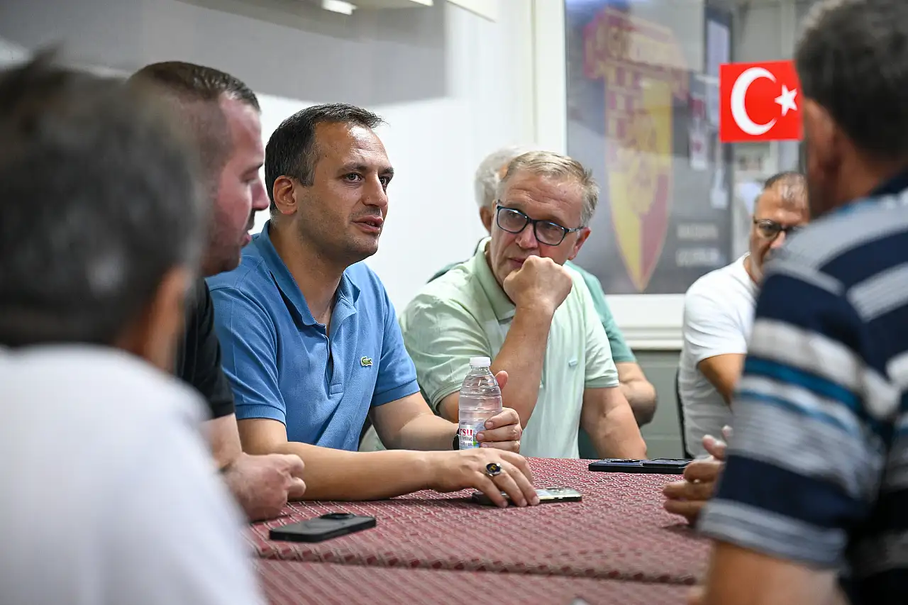 Eşki: 'Esnafımız Bornova'nın gücüdür'