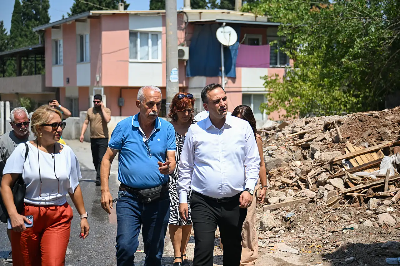 Bornova'da yılların trafik çilesi bitiyor mu? Çalışmalar başladı