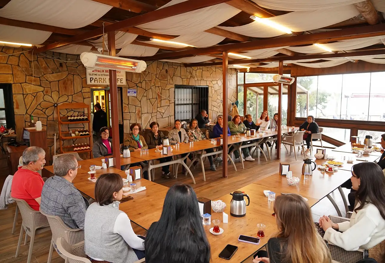 Başkan Ergin, Kent Konseyi Kadın Meclisi ve AYKEP üyeleriyle buluştu