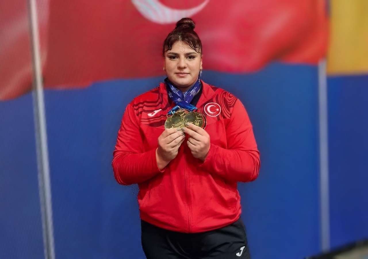 Tuana Süren'den Avrupa Şampiyonası'nda 3 altın madalya!