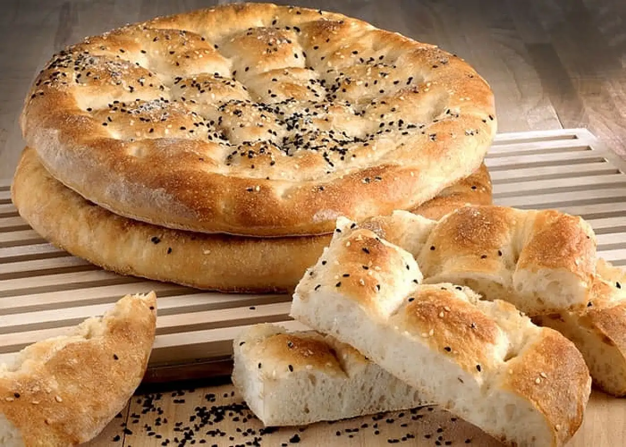 İzmir'de Ramazan bereketi 'askıda' büyüyecek: Fırıncılar Odası'ndan dayanışma çağrısı