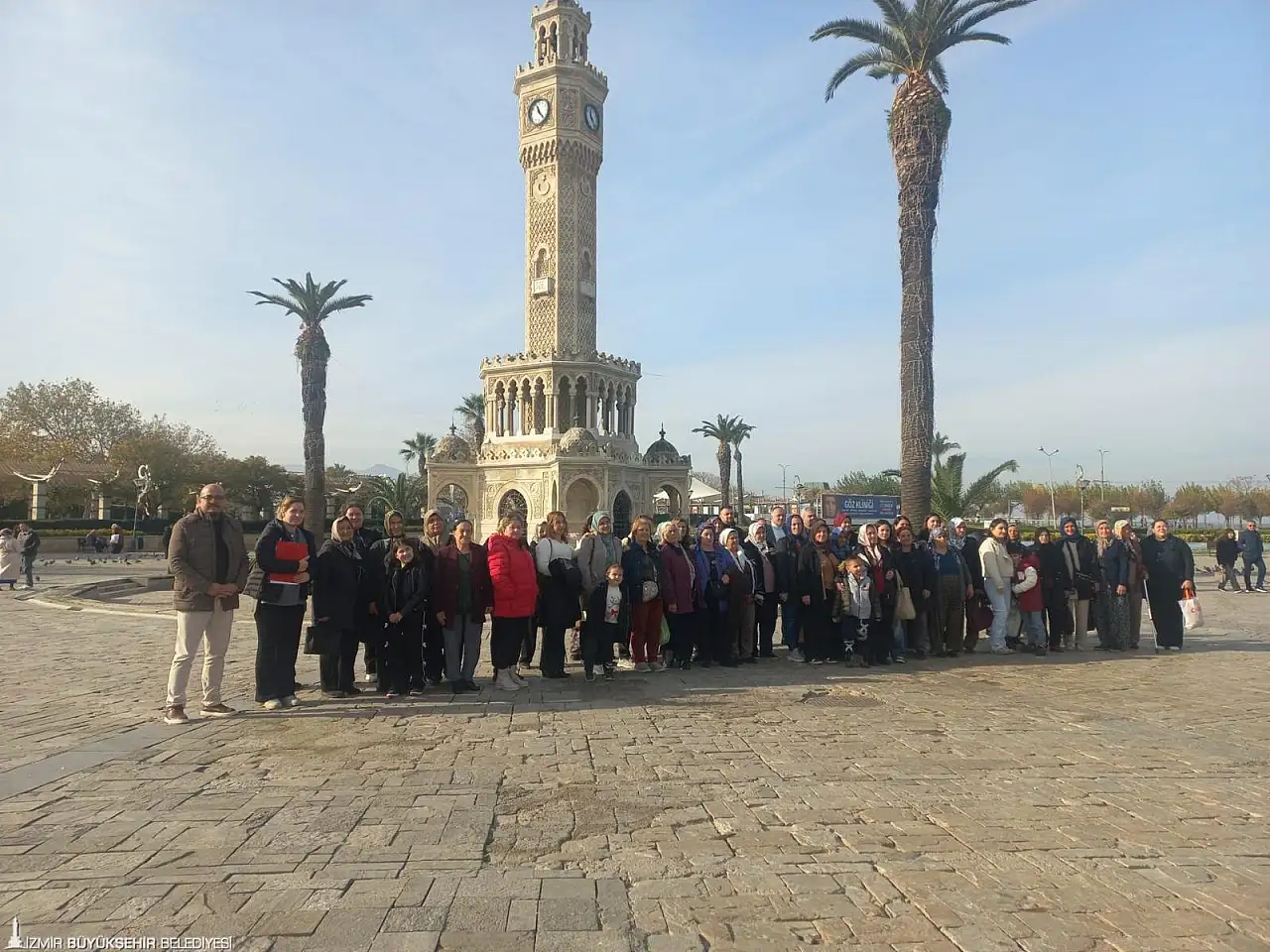 Başkan Tugay, Beydağlı kadınları İzmir'de ağırladı
