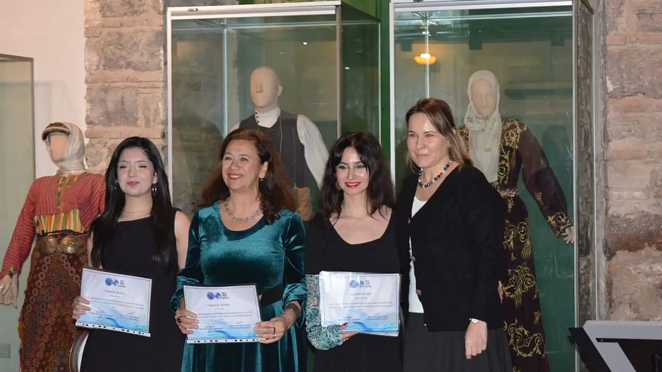 Müze söyleşileri kapsamında kadim bir anlatı sahneye taşındı