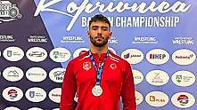 İzmirli güreşçi Balkan ikincisi oldu