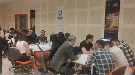 15 Temmuz manşetleri genç gazetecilerin ellerinde yeniden yazıldı