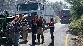 Bornova'da korkutan yangın: Ekipler anında müdahale etti