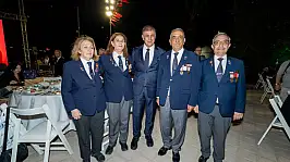 Gaziler Günü'nde İzmir'de duygu dolu gece: Tugay'dan vefa mesajı