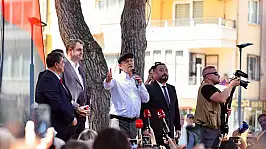 Özgür Özel'den Ödemiş'te dikkat çeken mesaj: Yeni bir yürüyüşün içindeyiz