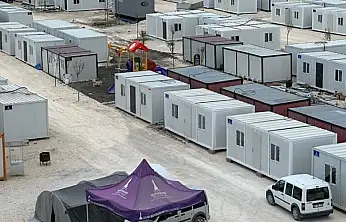 Acı hatıraların yerini lüks yapılar alıyor: Bayraklı konteyner kente 1034 konut!