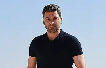 Başrol oyuncusu, eşinin sağlık durumu nedeniyle setten geçici olarak ayrıldı