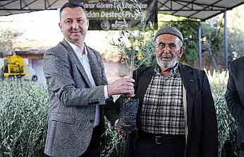 Büyükşehir'den afet mağduru üreticilere fidan desteği