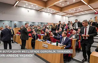 İzmir Büyükşehir Meclisi'nde gerginlik tırmandı: İki ayrı arbede yaşandı
