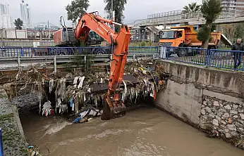 İzmir'de Ocak yağışları rekor kırdı