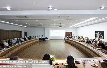Karabağlar'da belediye-esnaf buluşması: Sorunlar tek tek konuşuldu