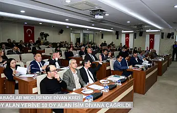 Karabağlar Meclisi'nde divan krizi: 20 oy alan yerine 10 oy alan isim divana çağrıldı
