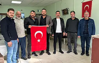 Mazbatayı aldı, sokağa indi: Cezmi Çulhaoğlu durmak bilmiyor