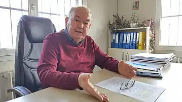 Burhan Özfatura'dan acı haber! 83 yaşında hayatını kaybetti