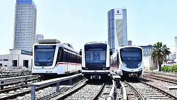 İzmir'de metro çalışma saatleri ve sefer bilgileri