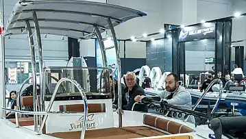 İzmir'de tekne fuarına yoğun ilgi: MAST Boat Show üçüncü gününde ziyaretçi akınına uğradı