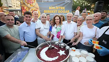 Karşıyaka aşurenin bereketini paylaştı