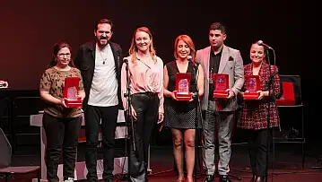 Sıradışı çocuklar sahnede alkışları topladı