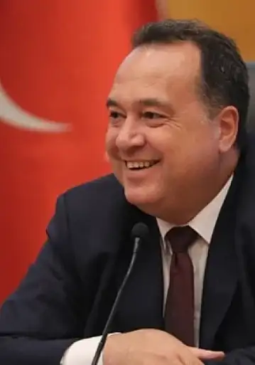 Gediz alarm veriyor: Kirlilik turizmi de vuruyor