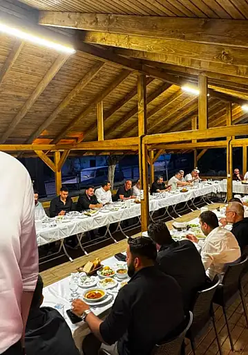 İş insanı Yiğit Soylu Ödemiş'te dostlarıyla buluştu