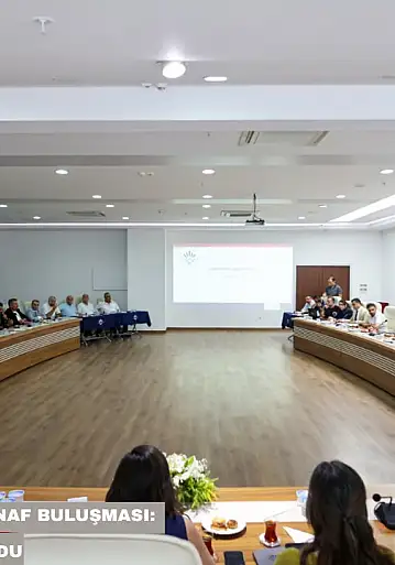 Karabağlar'da belediye-esnaf buluşması: Sorunlar tek tek konuşuldu