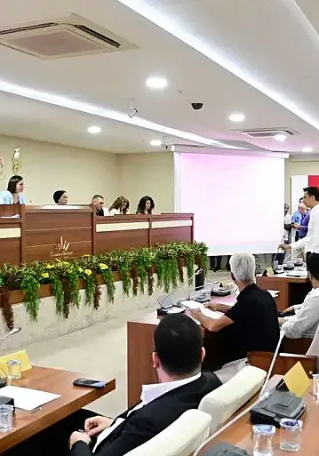 Karabağlar'da siyasi tablo değişiyor