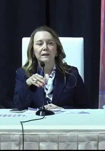Mutlu'dan sert çıkış: 'Şantajla, tehditle sindirilemem '