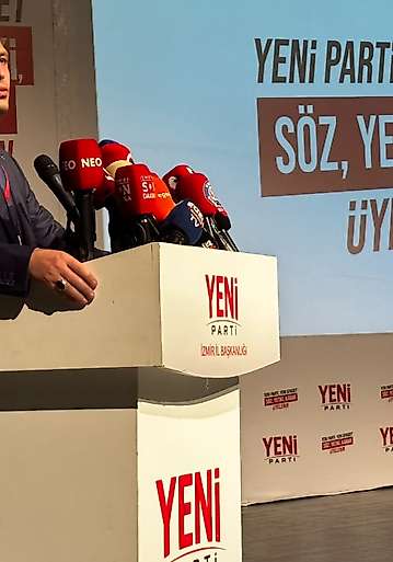 YENİ Parti İzmir Kongresi'nde Ömer Eşki'den ortak mücadele vurgusu