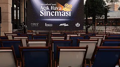 İstinyePark İzmir'de açık hava sineması sezonu La La Land ile açıldı
