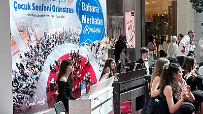 Piyanonun genç Yıldızı Ayşe Nil