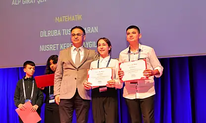 İzmir'de TÜBİTAK 2204-B bölge yarışması ödülleri sahiplerini buldu