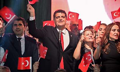 İzmir Eczacı Odası'ndan Cumhuriyet Balosu: Cumhuriyet'i akıl ve bilimle yaşatmalıyız!