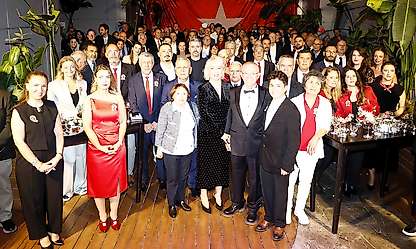 İZSİAD 29 Ekim'i görkemli bir balo ile kutladı