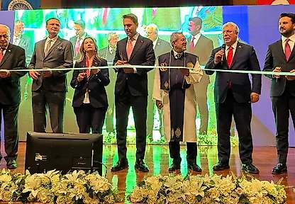 Bakan Bayraktar: Dünyada modern zamanların en büyük enerji krizi yaşanıyor