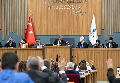 Başkan Cemil Tugay'dan bekleyen kredilere tepki