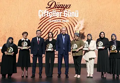 Torbalılı kadın çiftçi Cumhurbaşkanlığı Külliyesi'nde gurur yaşadı