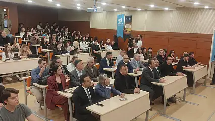 15 Temmuz'un 10. Yılında tarihi manşetler Ege'de atıldı