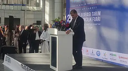 Başkan Tugay'dan Agroexpo'da Çarpıcı Su Krizi Uyarısı: 'Ülkemizdeki 240 Gölden 186'sı Tamamen Kurudu'