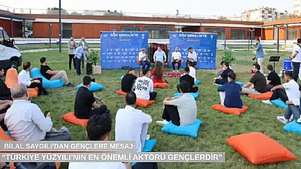 Bilal Saygılı'dan gençlere mesaj: 'Türkiye Yüzyılı'nın en önemli aktörü gençlerdir'
